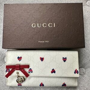 Gucci Interlocking GG Logo Leather Hearts Canvas Long Wallet w/ Box – Limited Ed